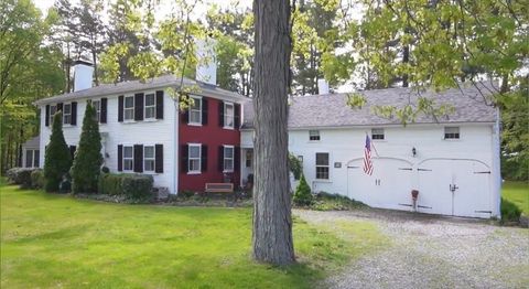 Photo of 8 South Street, Townsend, MA 01469 (MLS # 73523364)