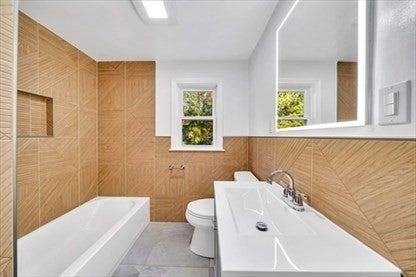 1297 Pleasant St, Weymouth, MA, 1297 Pleasant St, Weymouth, MA Photo #8