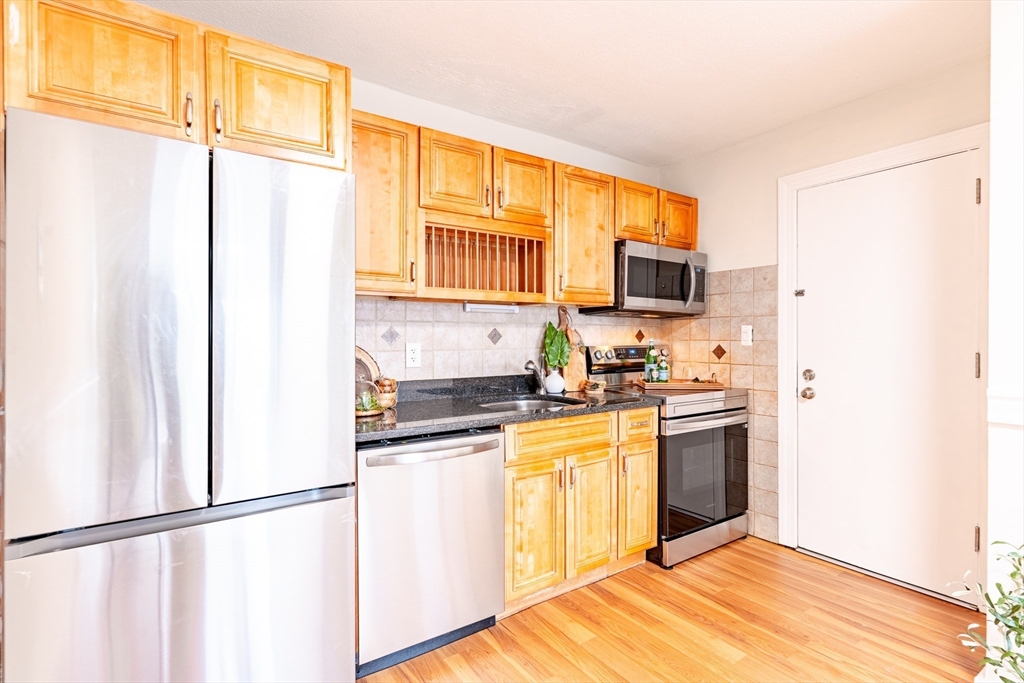56 Franklin Ave. 12