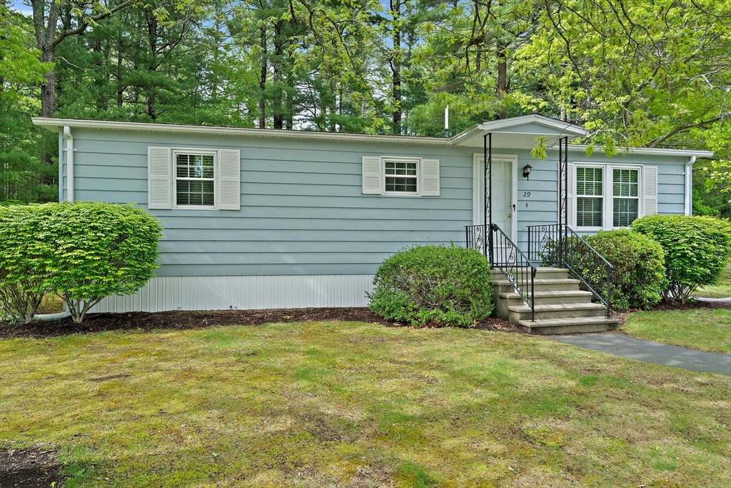 29 Bayberry Lane