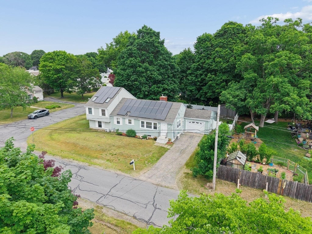 72 Mayfield St