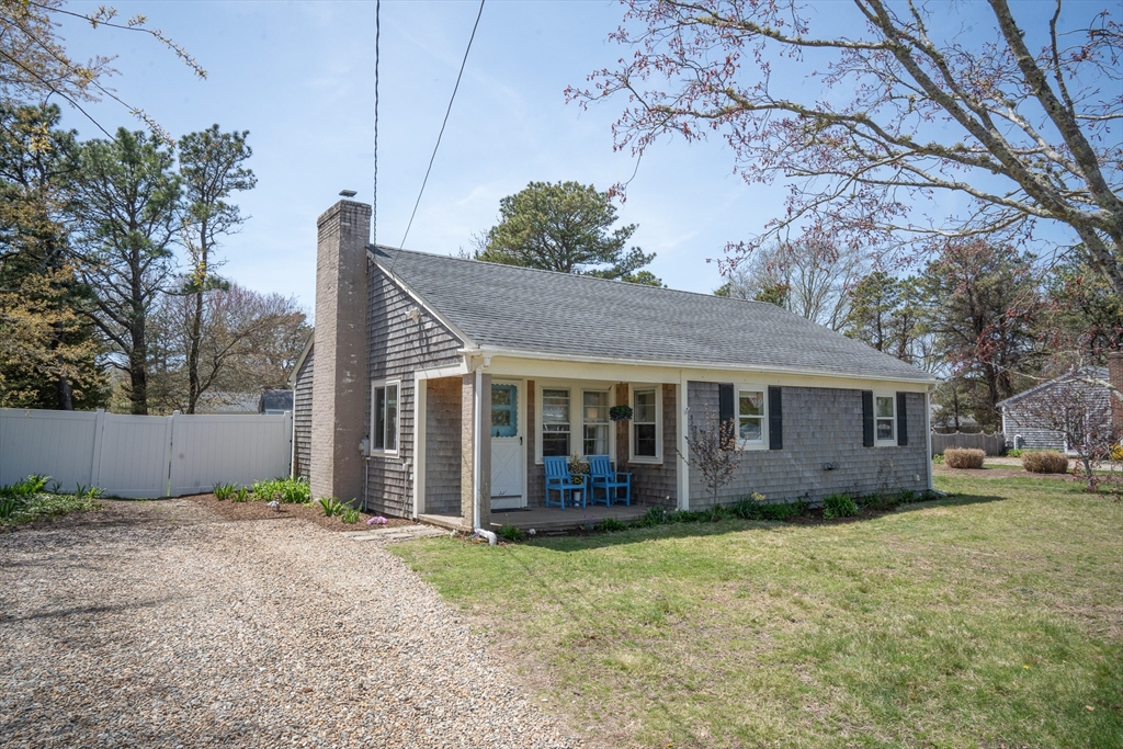 17 Antlers Rd