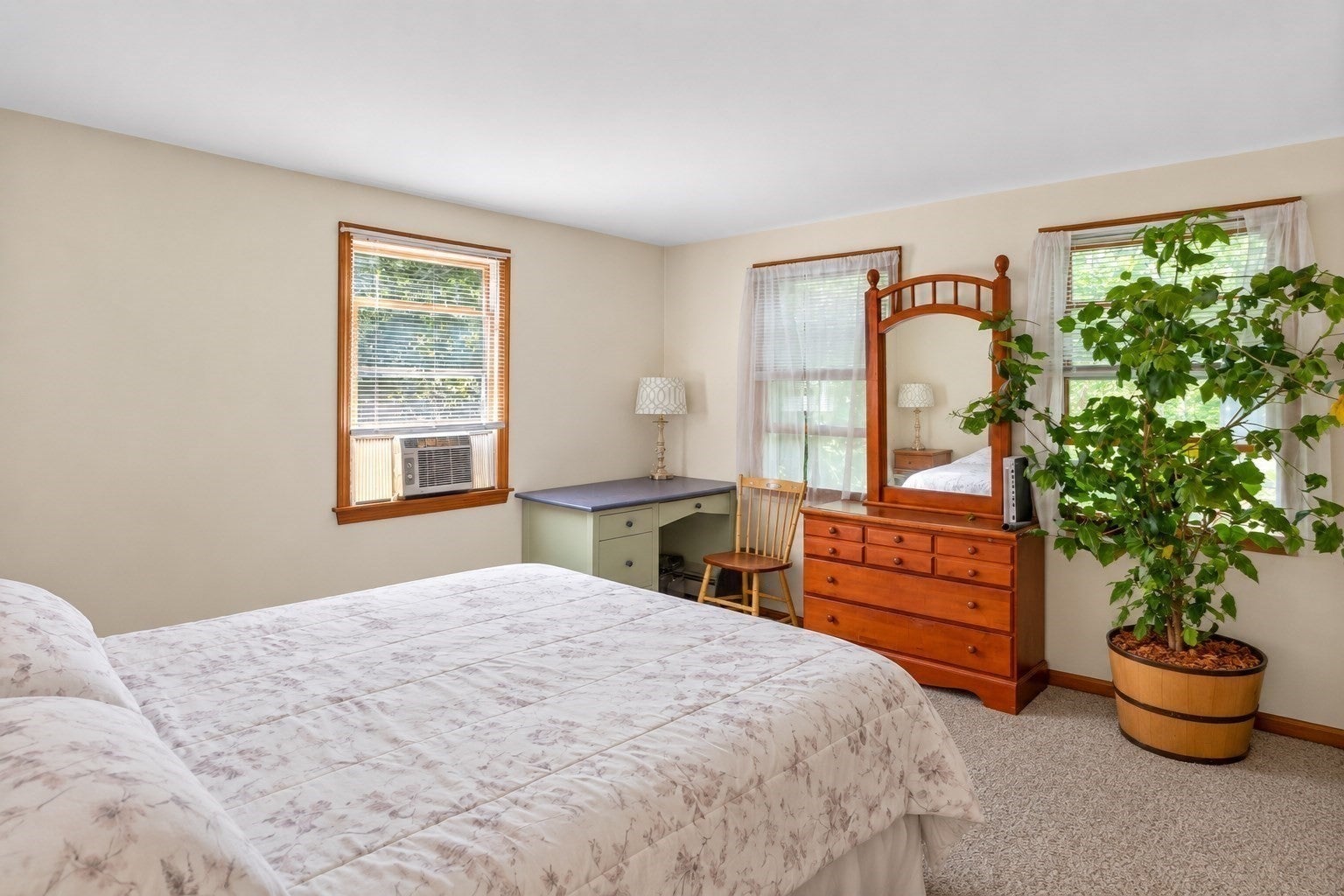 4 Farm Way, Edgartown, MA Photo #9