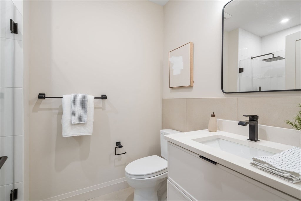 100 Lincoln Street #408, Boston, MA, 100 Lincoln Street #408, Boston, MA Photo #33
