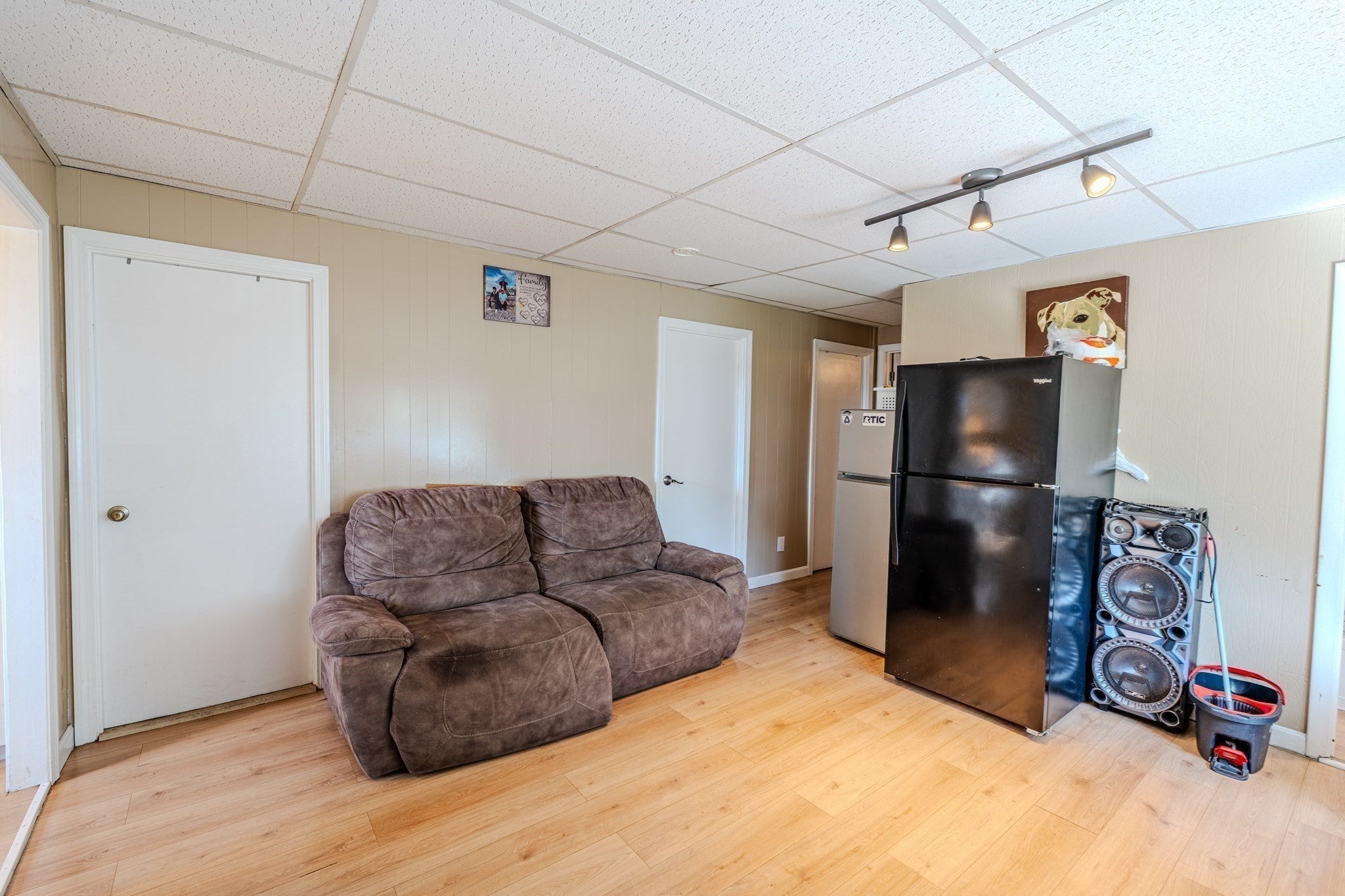 405 Warren St, Fall River, MA, 405 Warren St, Fall River, MA Photo #7