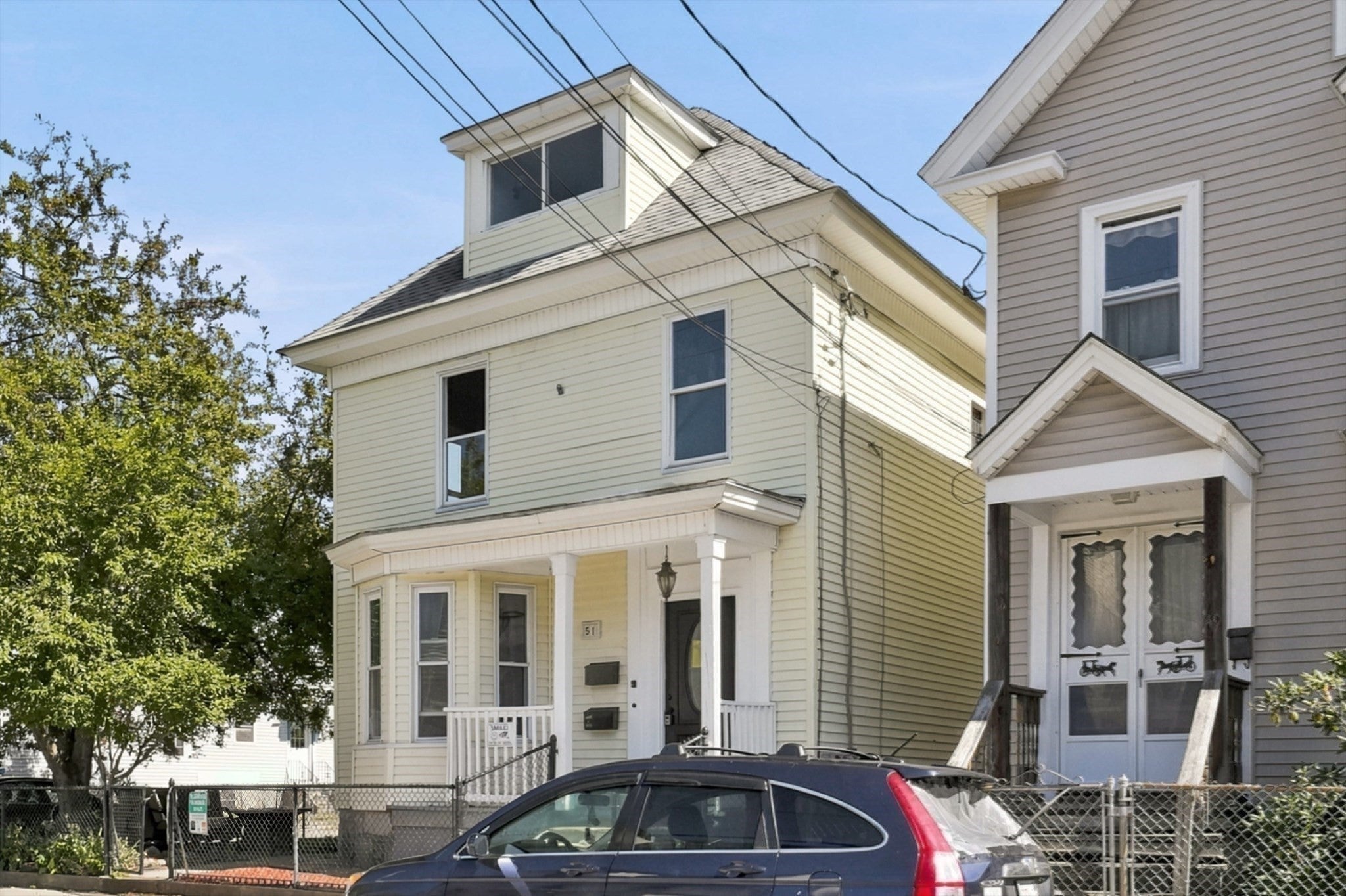 51 Hampshire St, Lowell, MA Photo #28