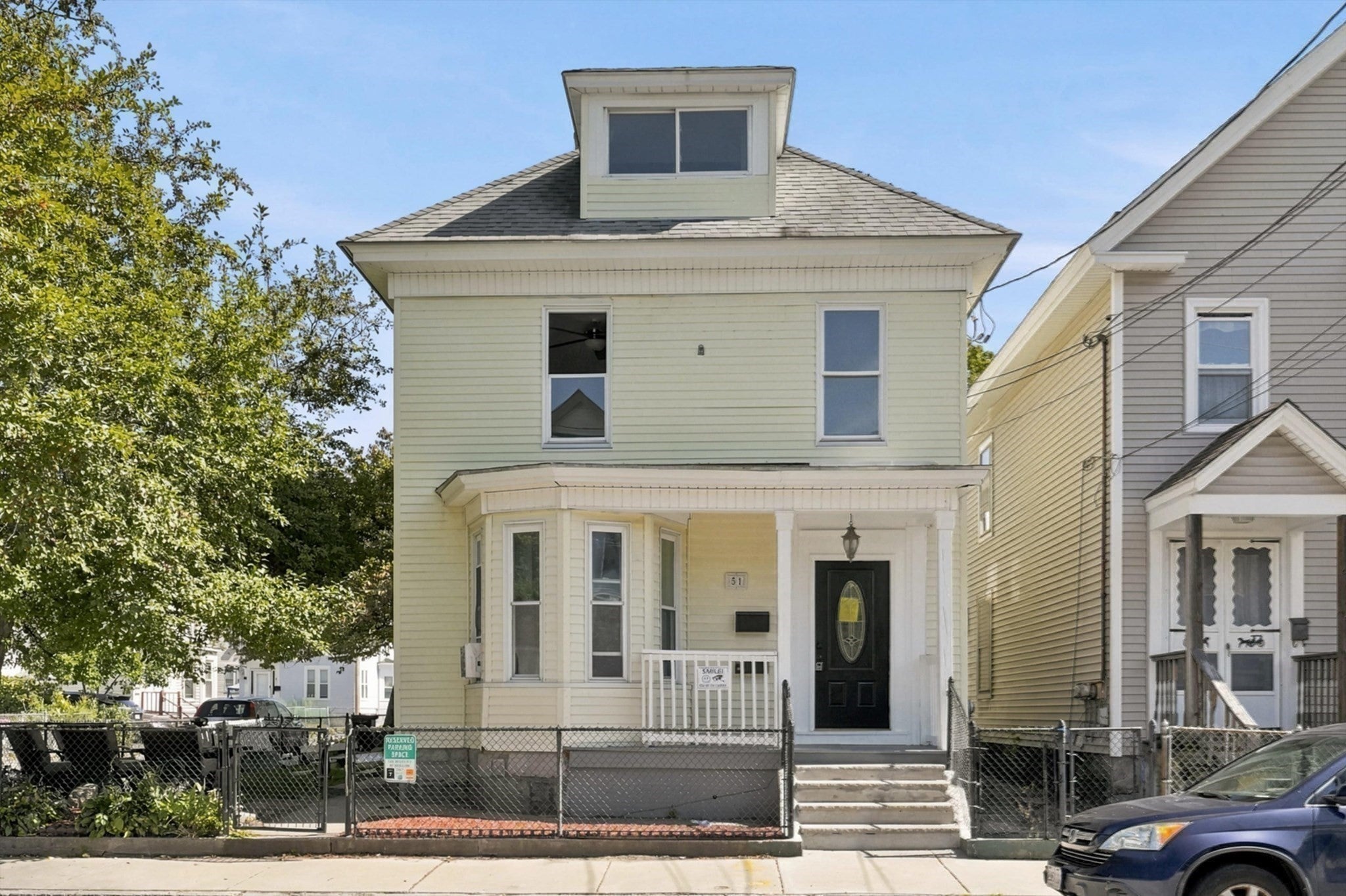 51 Hampshire St, Lowell, MA Photo #27