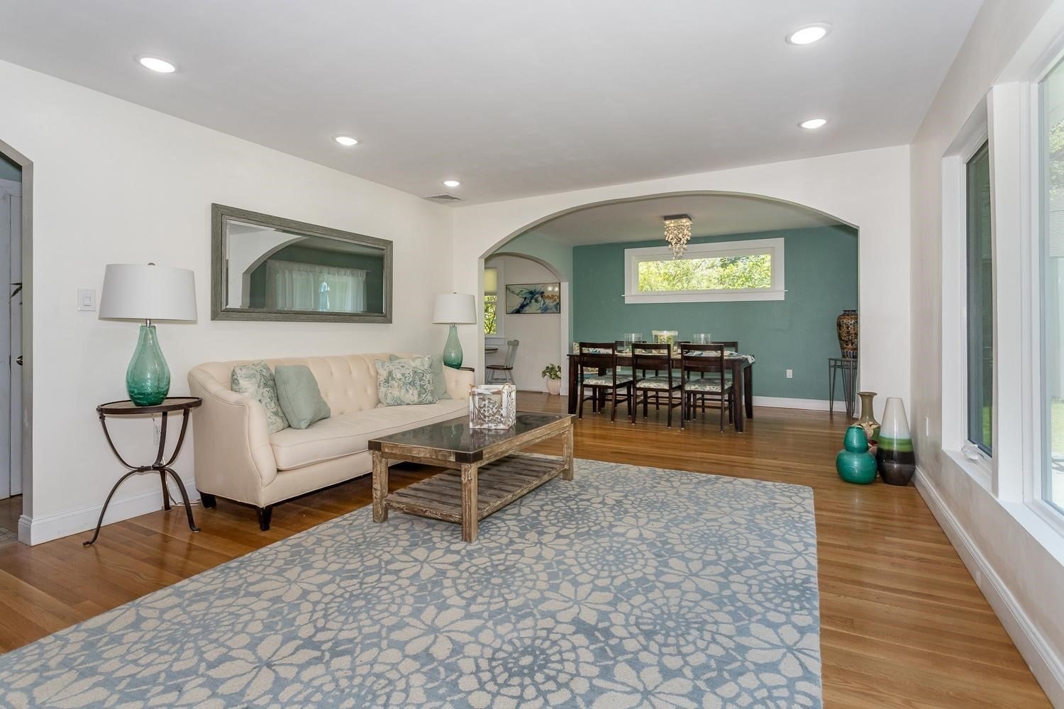 16 Harrison Rd