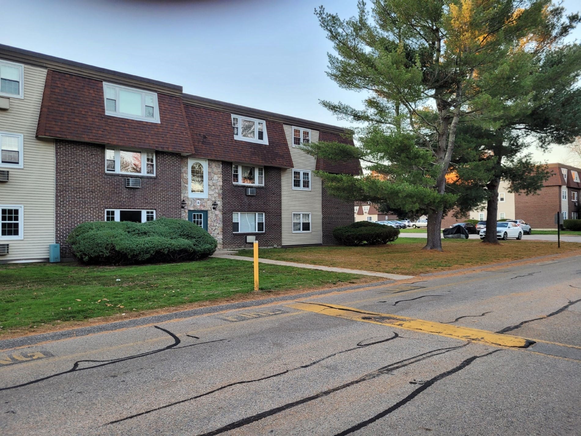 Photo of 180 Main St, Bridgewater, MA
