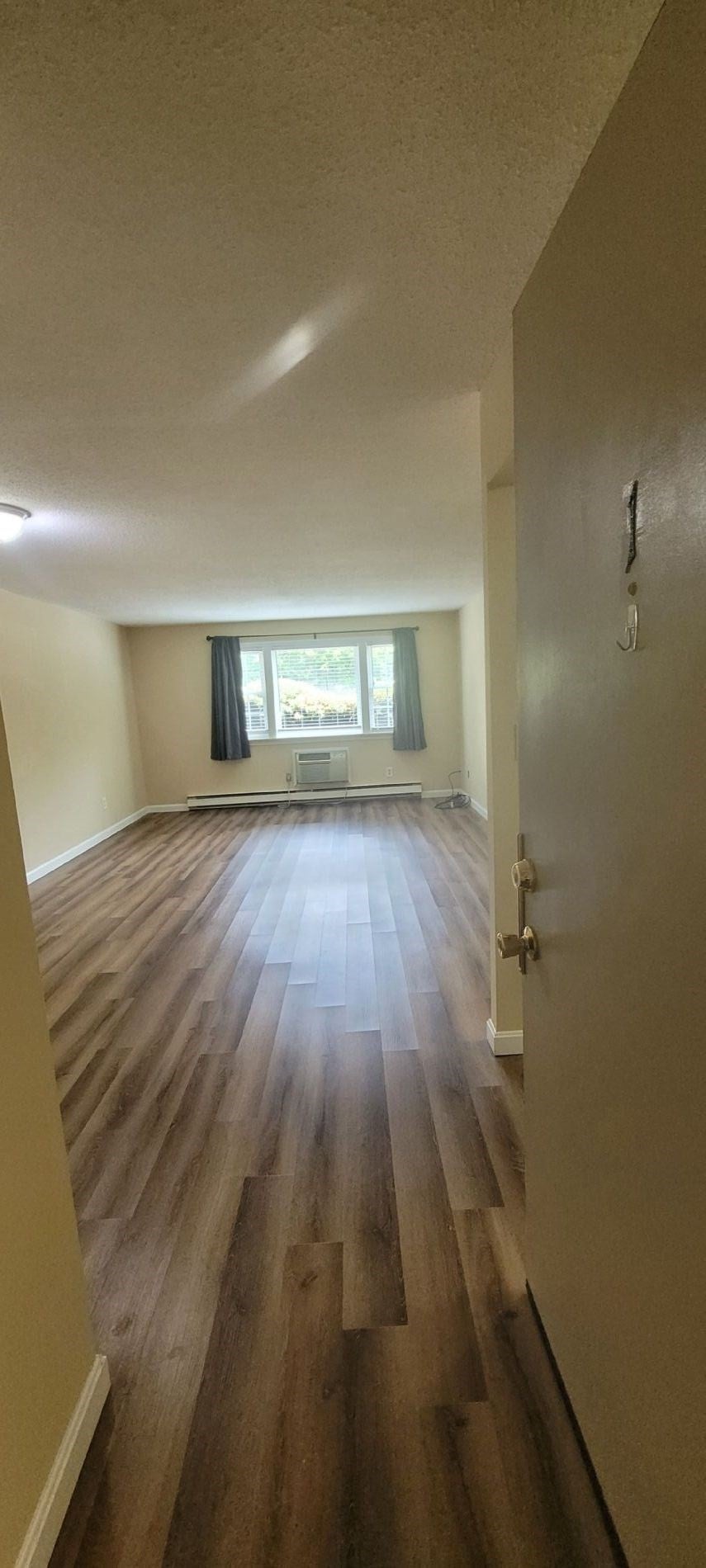 180 Main St #A1, Bridgewater, MA, 180 Main St #A1, Bridgewater, MA Photo #3