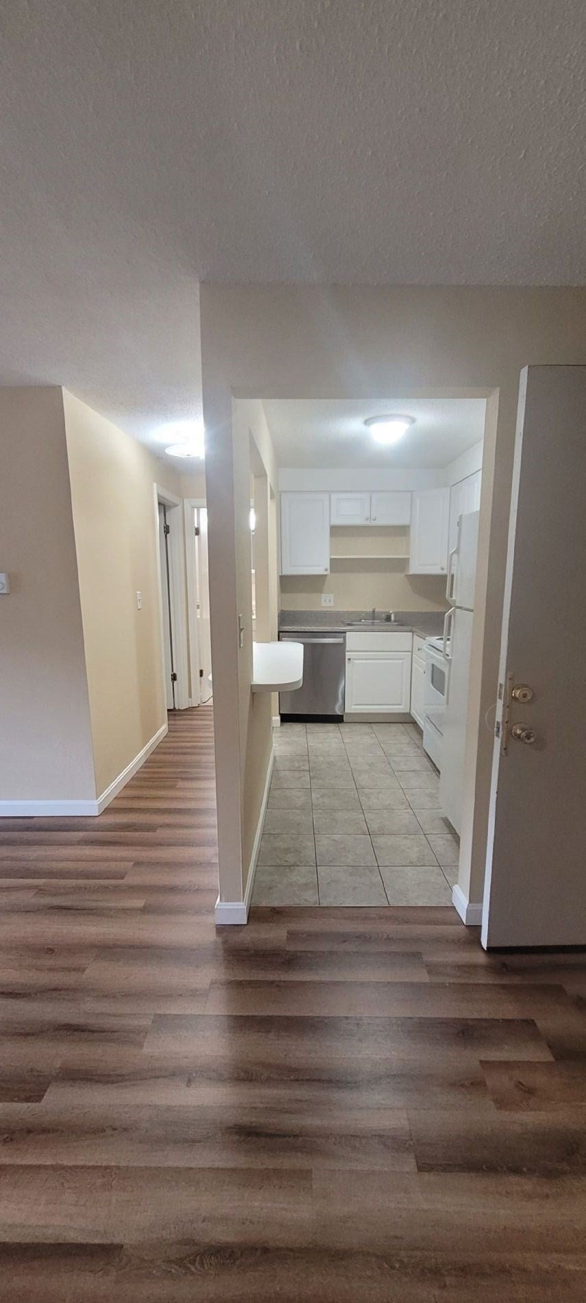 180 Main St #A1, Bridgewater, MA, 180 Main St #A1, Bridgewater, MA Photo #5