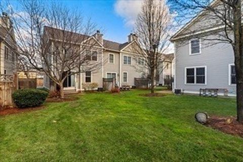 Photo of 201 Main St #34, Woburn, MA 01801 (MLS # 73508354)