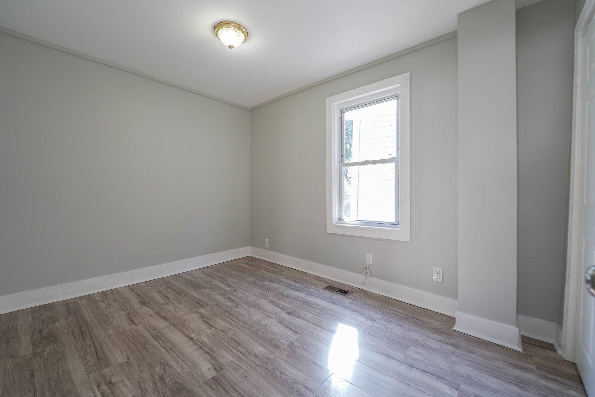 252 Somerset Avenue