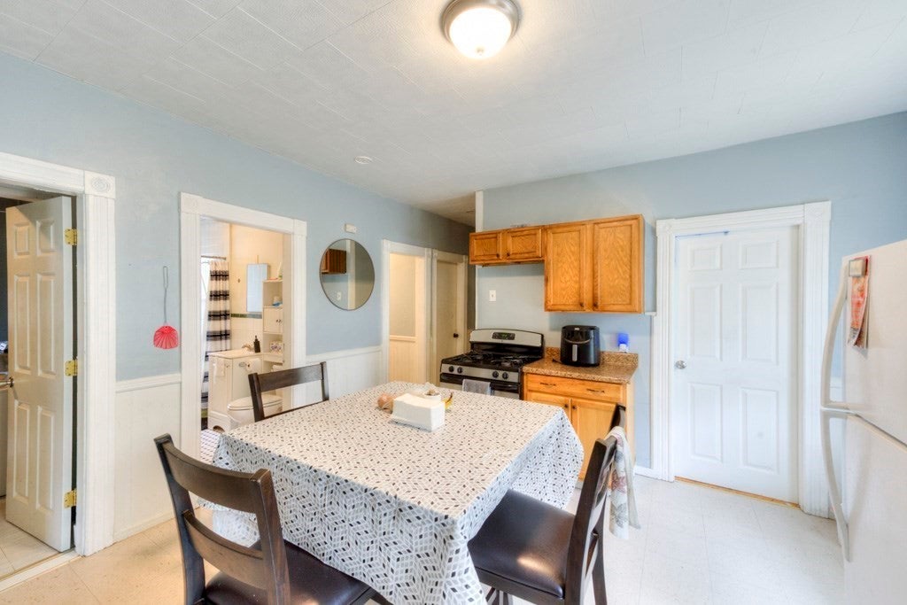 27 Rodney St, Worcester, MA, 27 Rodney St, Worcester, MA Photo #20