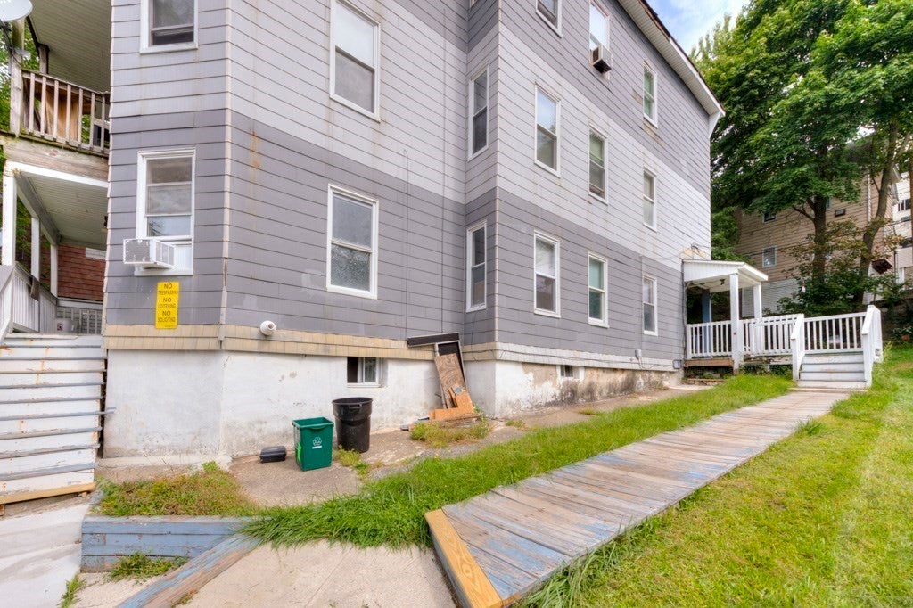 27 Rodney St, Worcester, MA, 27 Rodney St, Worcester, MA Photo #33
