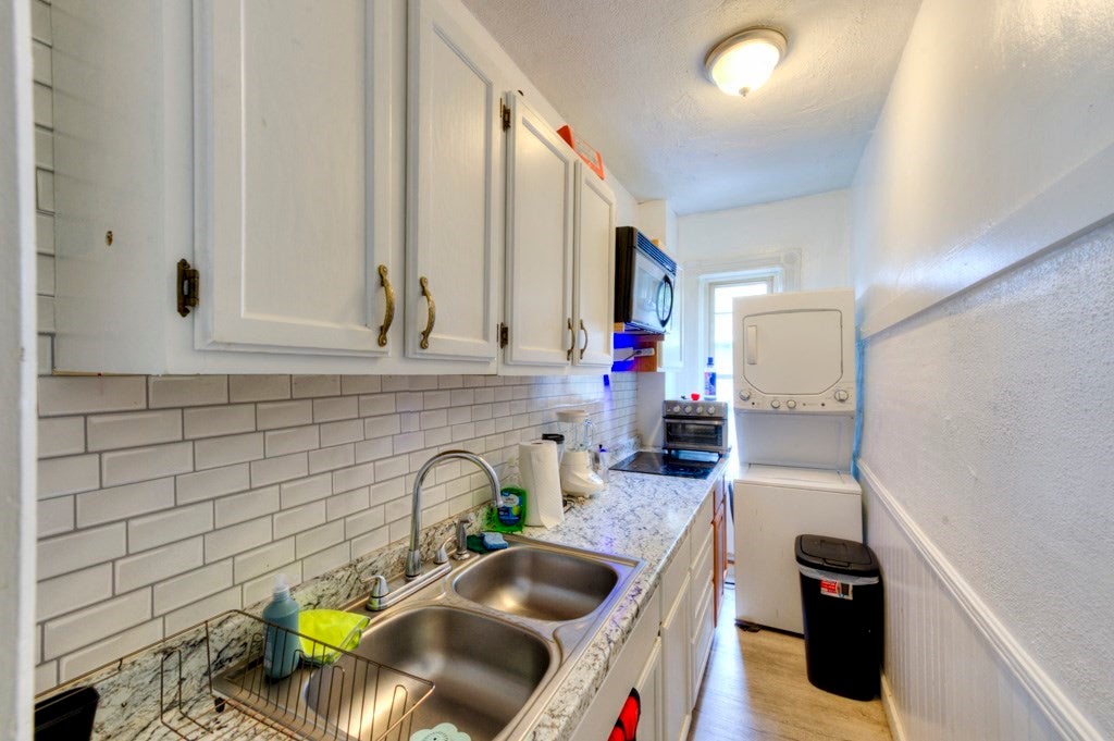 27 Rodney St, Worcester, MA, 27 Rodney St, Worcester, MA Photo #6