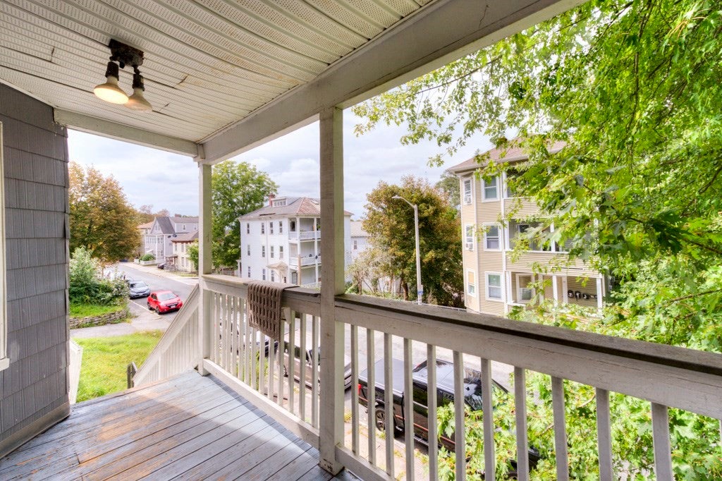 27 Rodney St, Worcester, MA, 27 Rodney St, Worcester, MA Photo #5