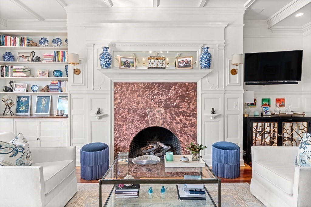 273 Commonwealth Ave 9