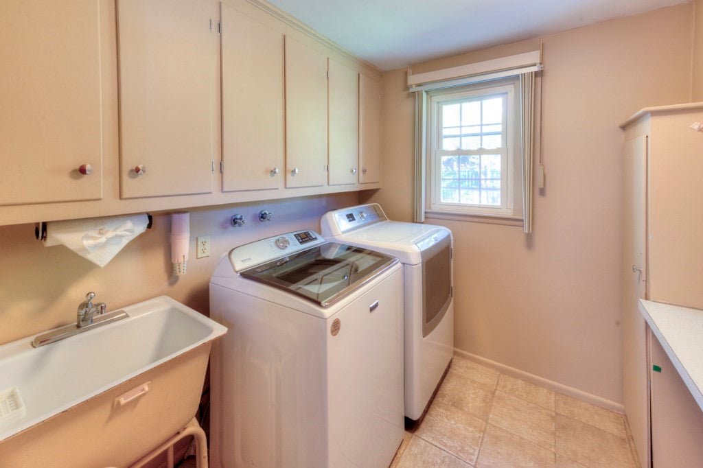 20 Dubiel Dr, Worcester, MA, 20 Dubiel Dr, Worcester, MA Photo #18
