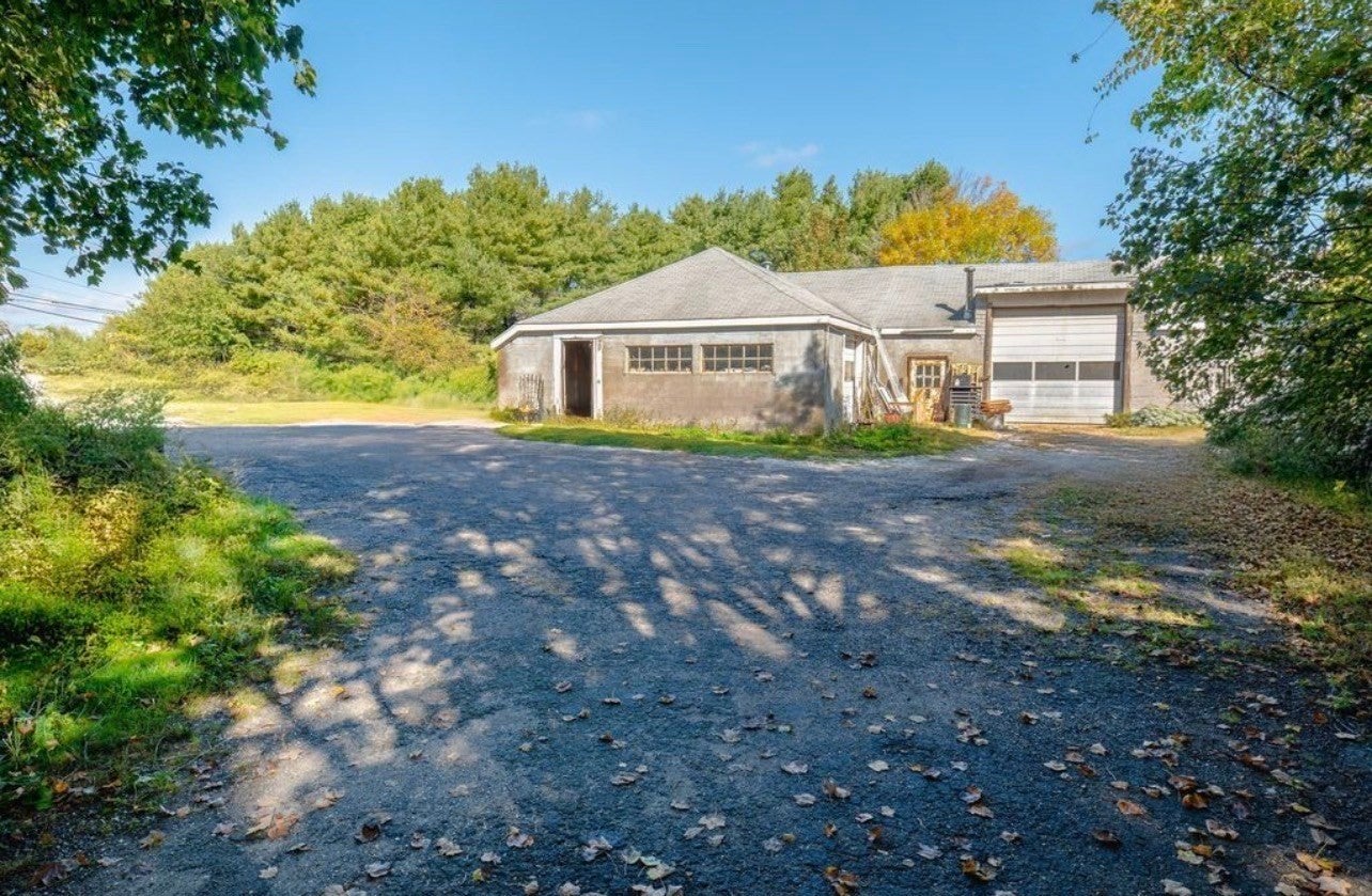 15 Shirley St