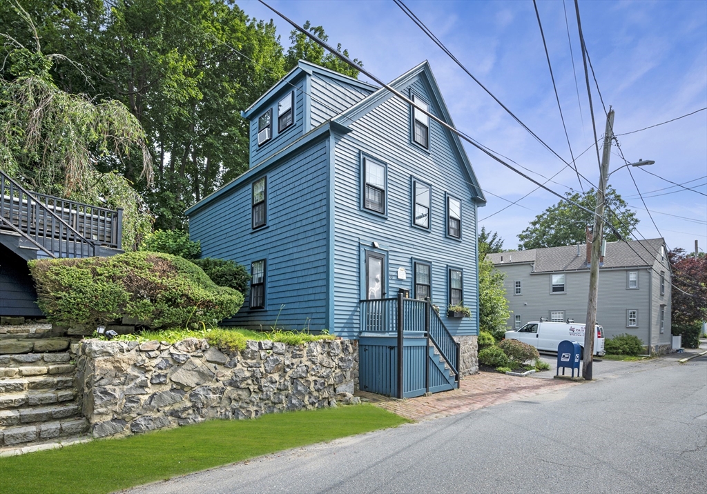 30 Elm Street