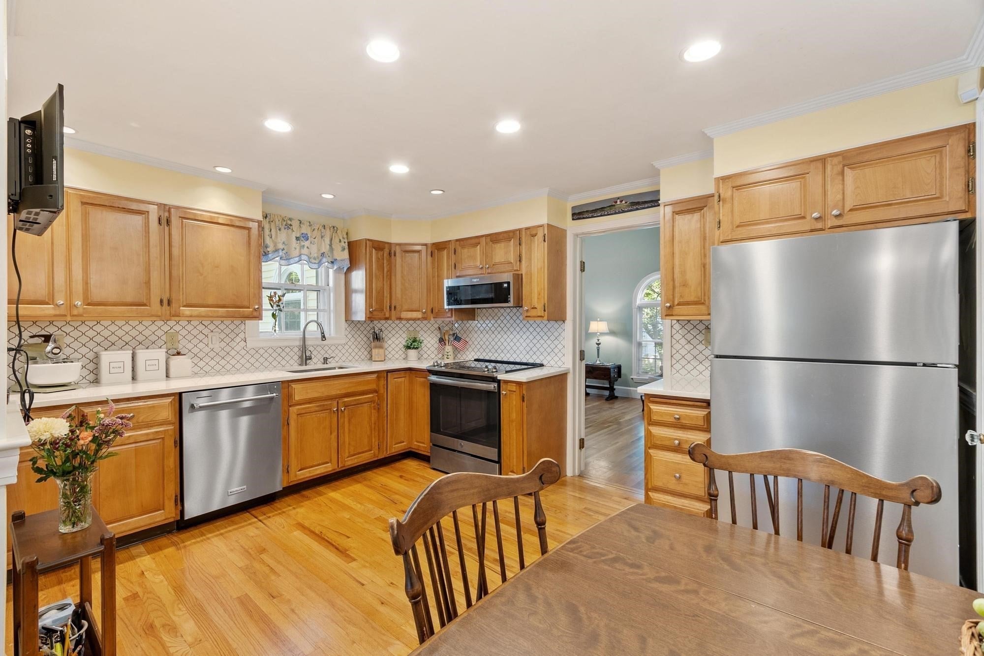 23 Arundel St, Andover, MA, 23 Arundel St, Andover, MA Photo #9