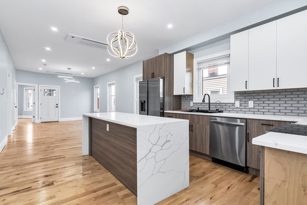 50 Maverick Street 3