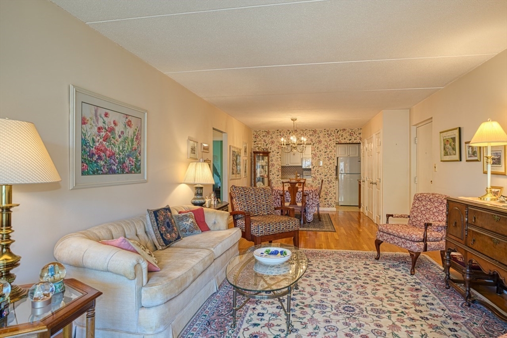 100 Lexington St C1