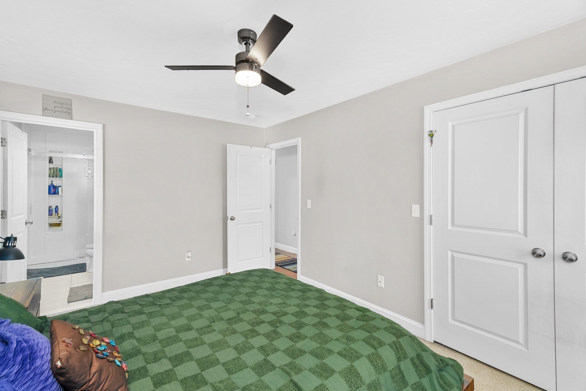 16 Liane Dr, Woonsocket, RI Photo #11