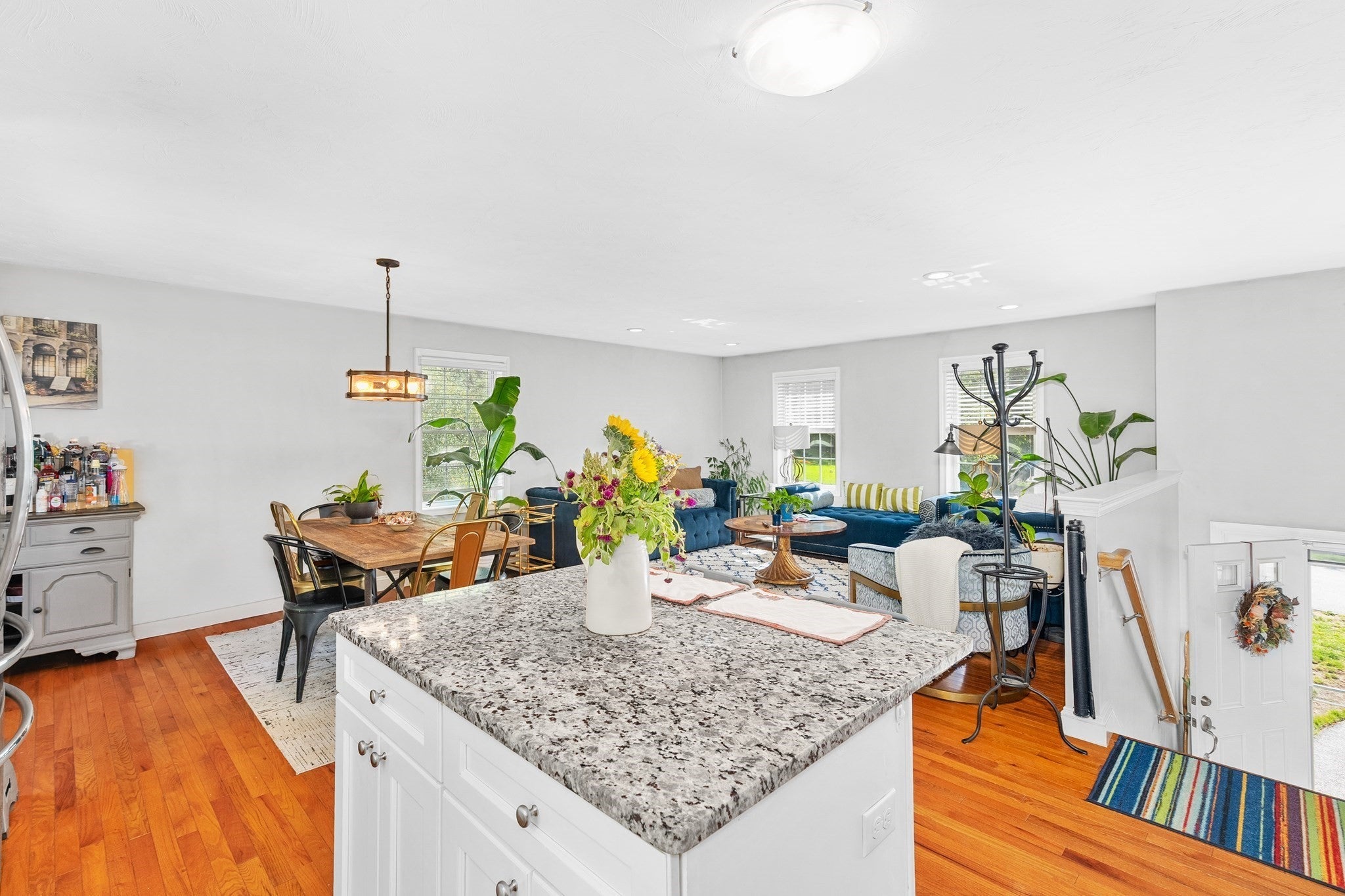 16 Liane Dr, Woonsocket, RI Photo #6