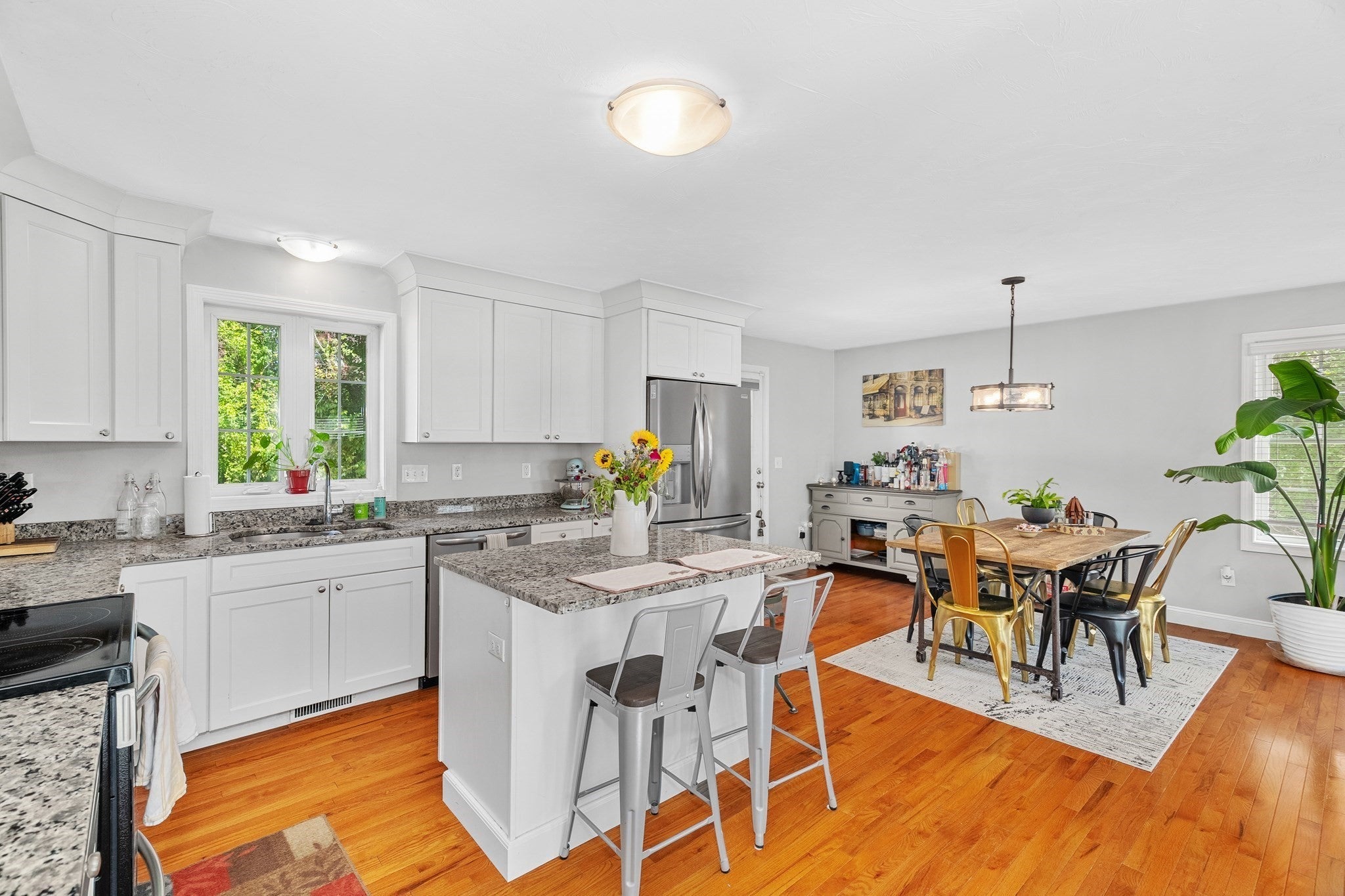 16 Liane Dr, Woonsocket, RI Photo #3