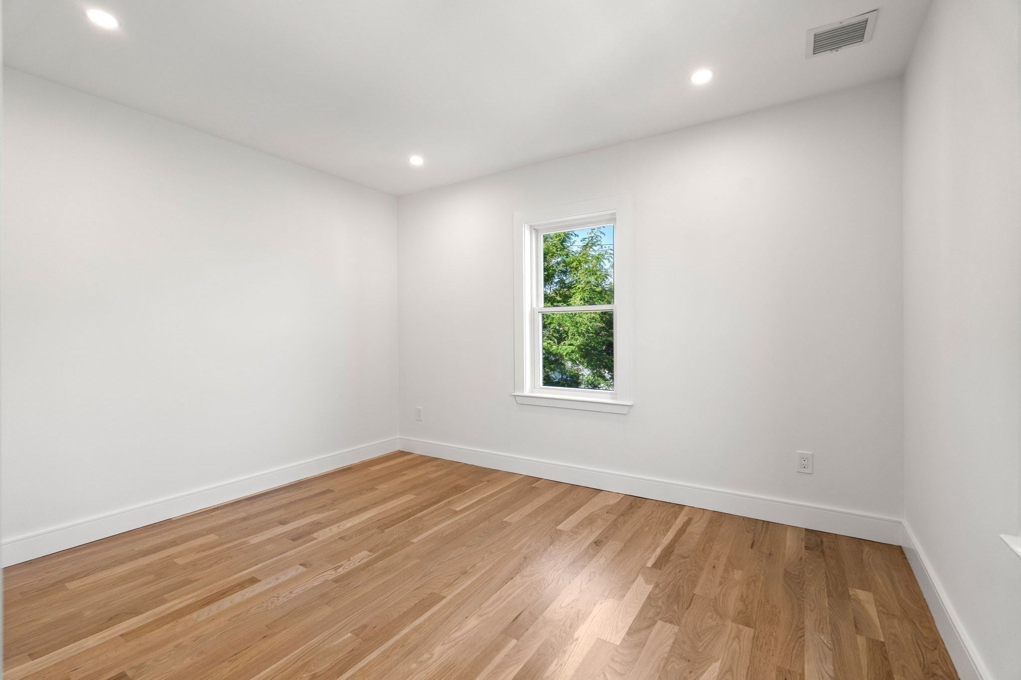 51 Spring Street #51, Medford, MA, 51 Spring Street #51, Medford, MA Photo #24