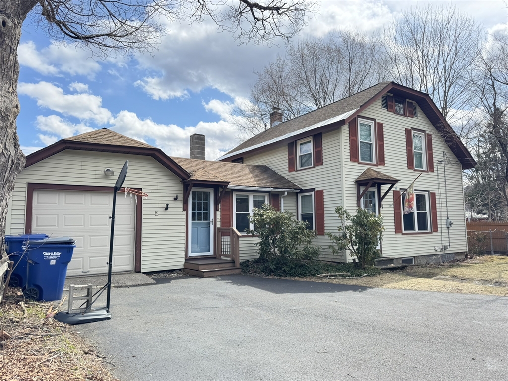 7 Stanton Ave