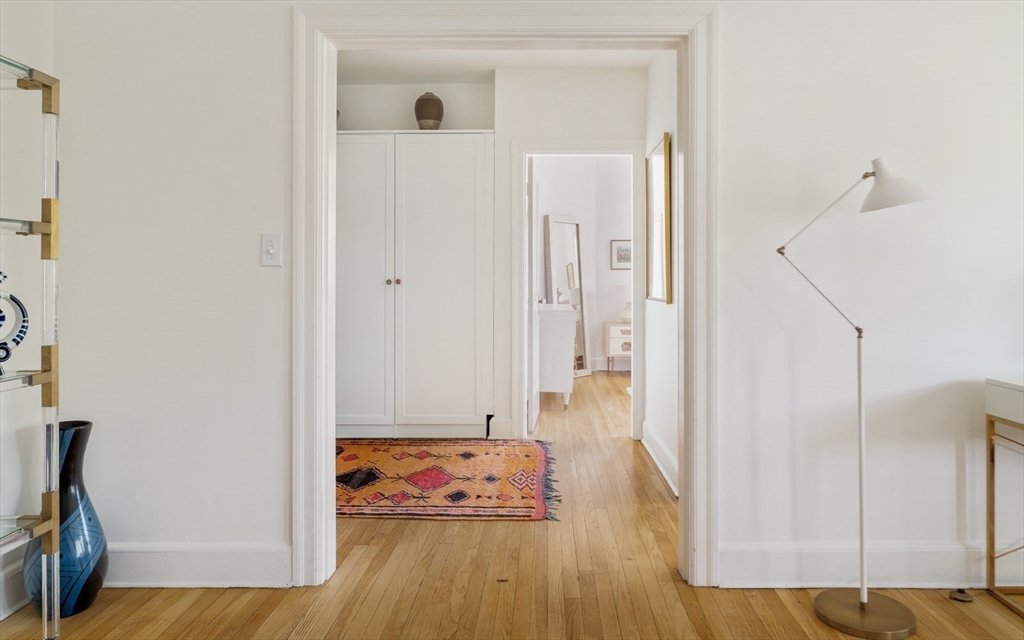 Cambridge, Massachusetts 02139, United States, 1 Bedroom Bedrooms, ,1 BathroomBathrooms,Residential,Active,154243