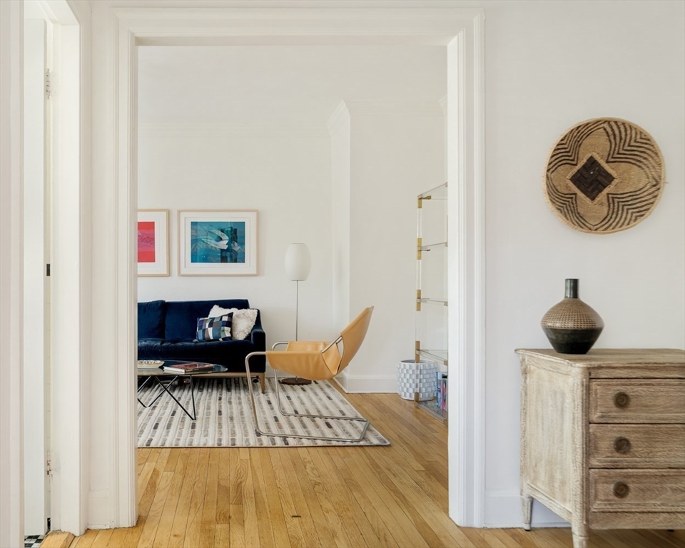 393 Broadway 24