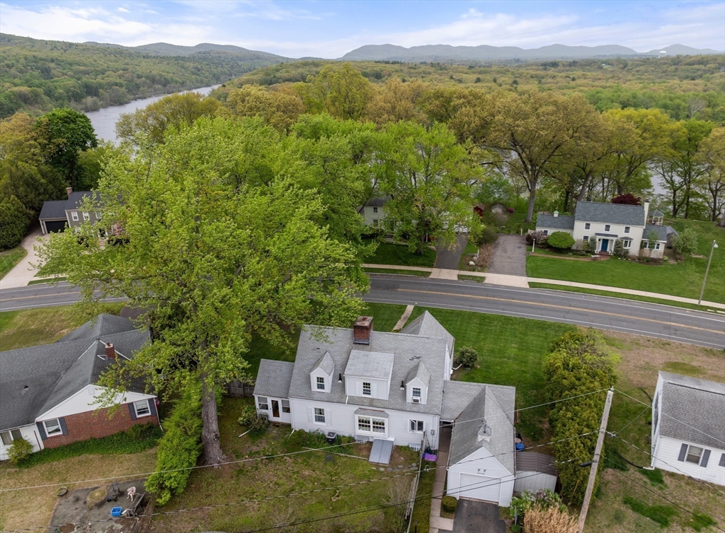 39 Pleasant St, Holyoke, MA, 39 Pleasant St, Holyoke, MA Photo #19