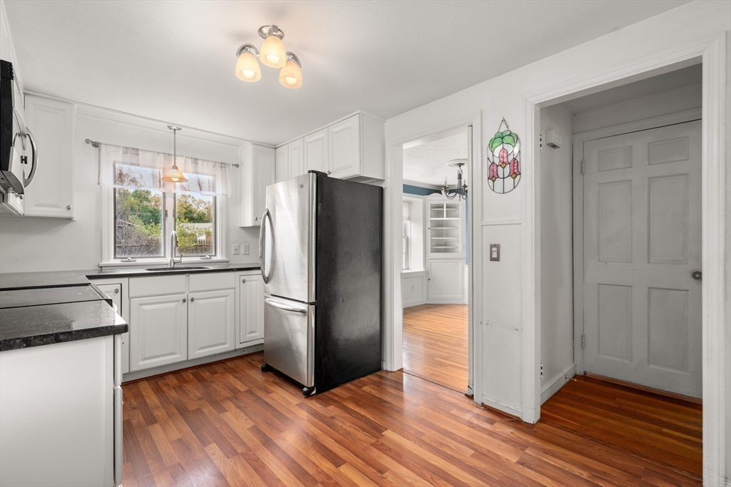 39 Pleasant St, Holyoke, MA, 39 Pleasant St, Holyoke, MA Photo #7