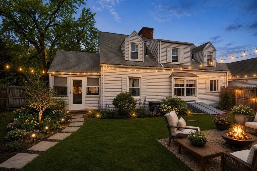 39 Pleasant St, Holyoke, MA, 39 Pleasant St, Holyoke, MA Photo #4