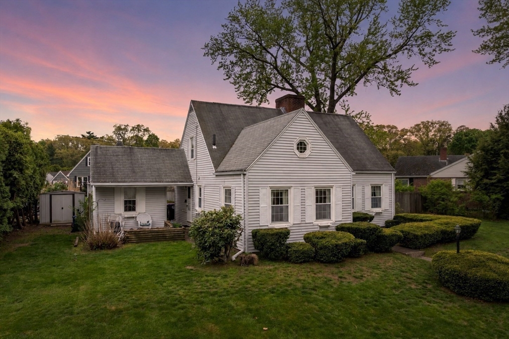 39 Pleasant St, Holyoke, MA, 39 Pleasant St, Holyoke, MA Photo #5