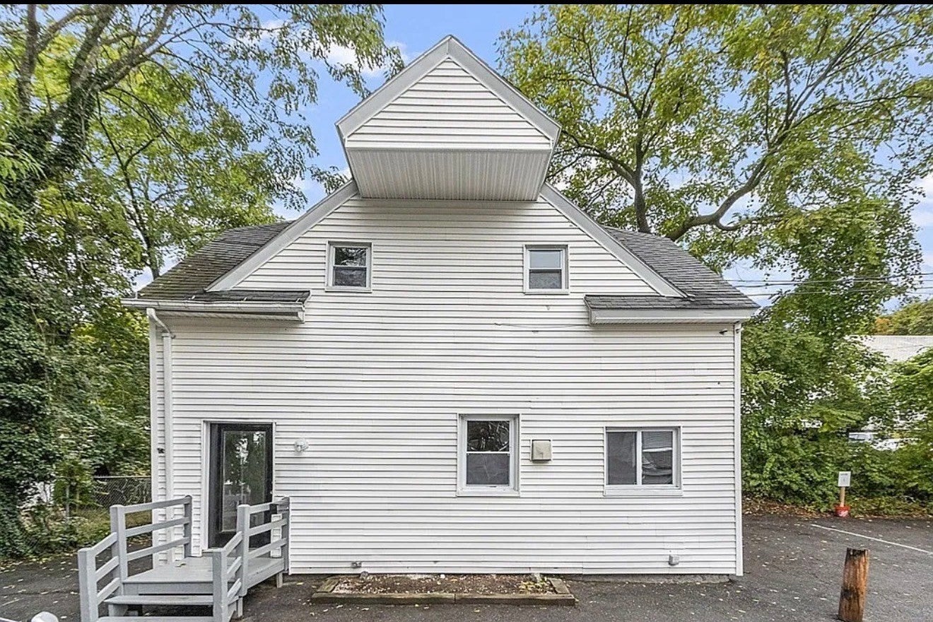 17 Gage St