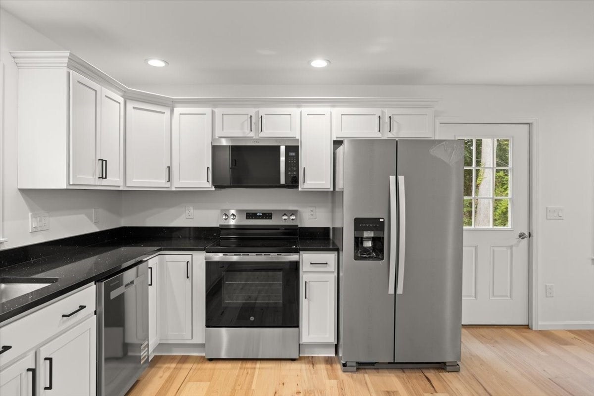 531 Foundry Street #E, Easton, MA, 531 Foundry Street #E, Easton, MA Photo #5