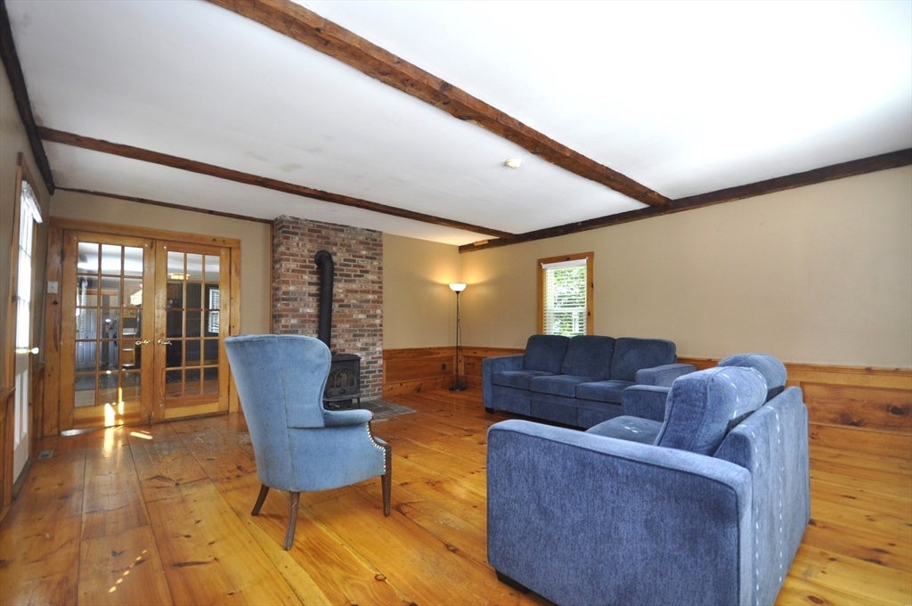 466 Summer St, East Bridgewater, MA Photo #8