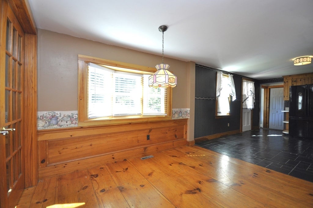 466 Summer St, East Bridgewater, MA Photo #6