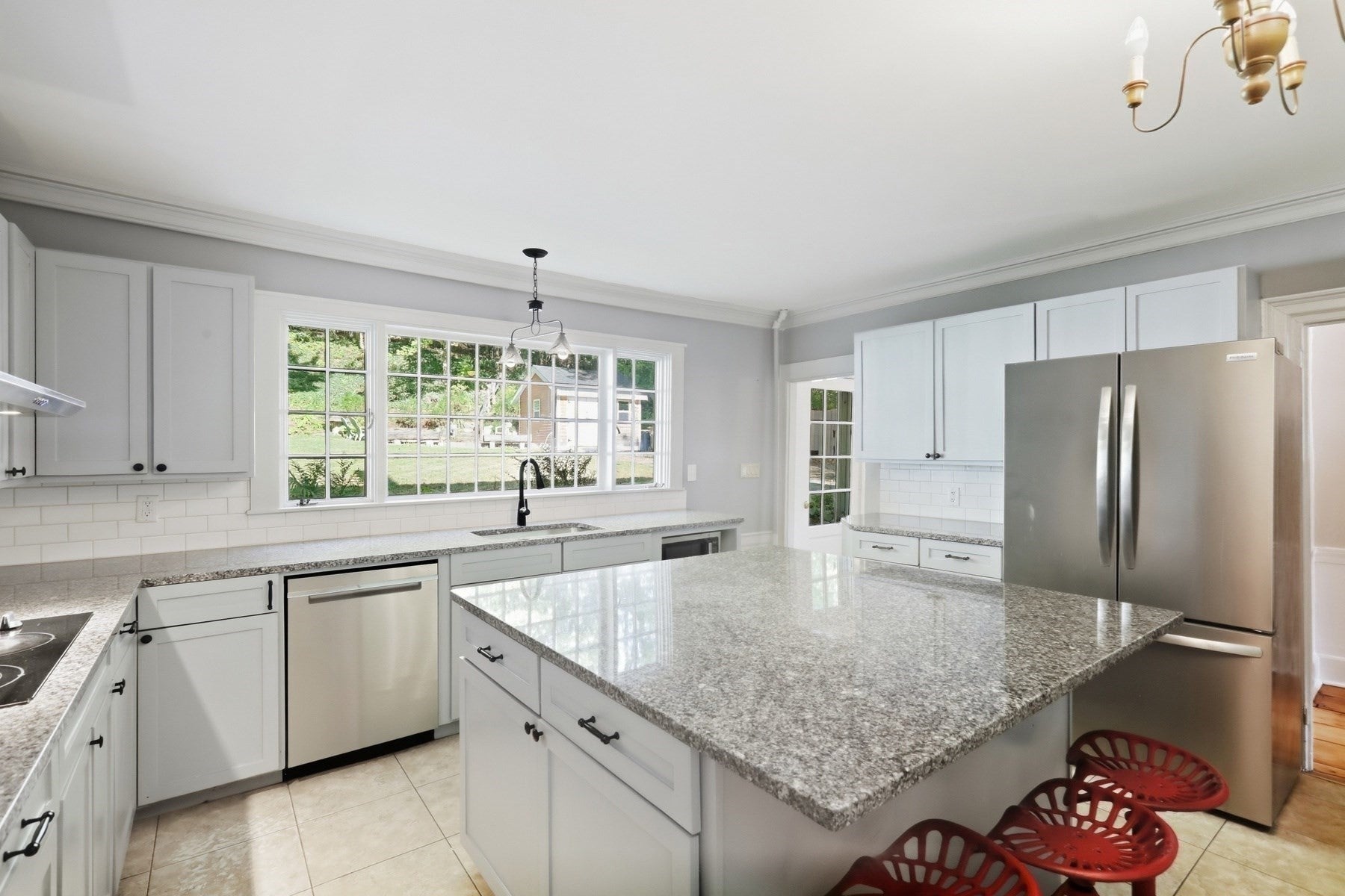 249 Main St, Groveland, MA Photo #12
