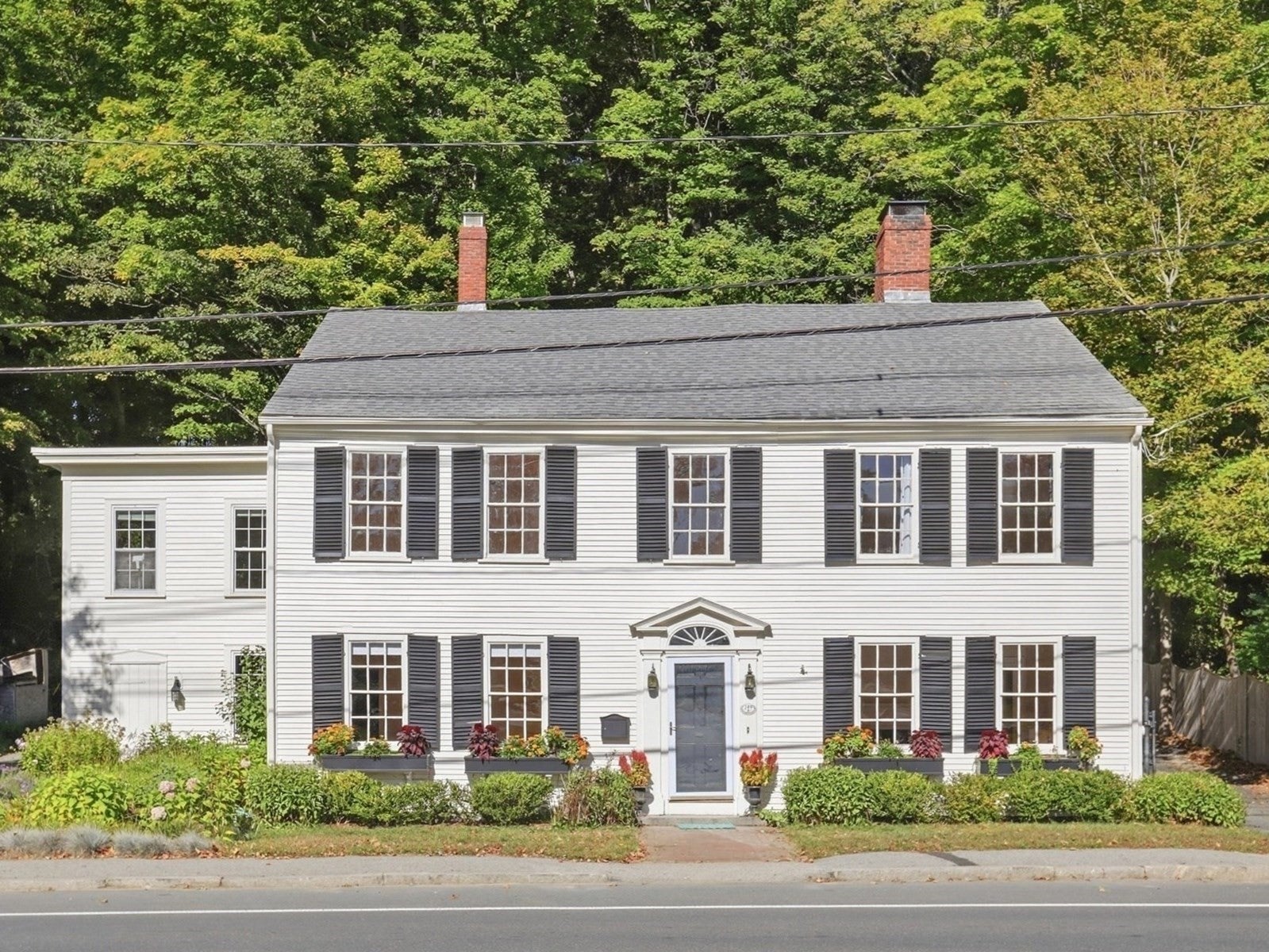 249 Main St