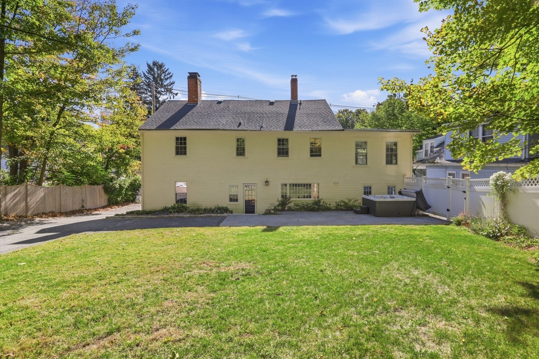 249 Main St