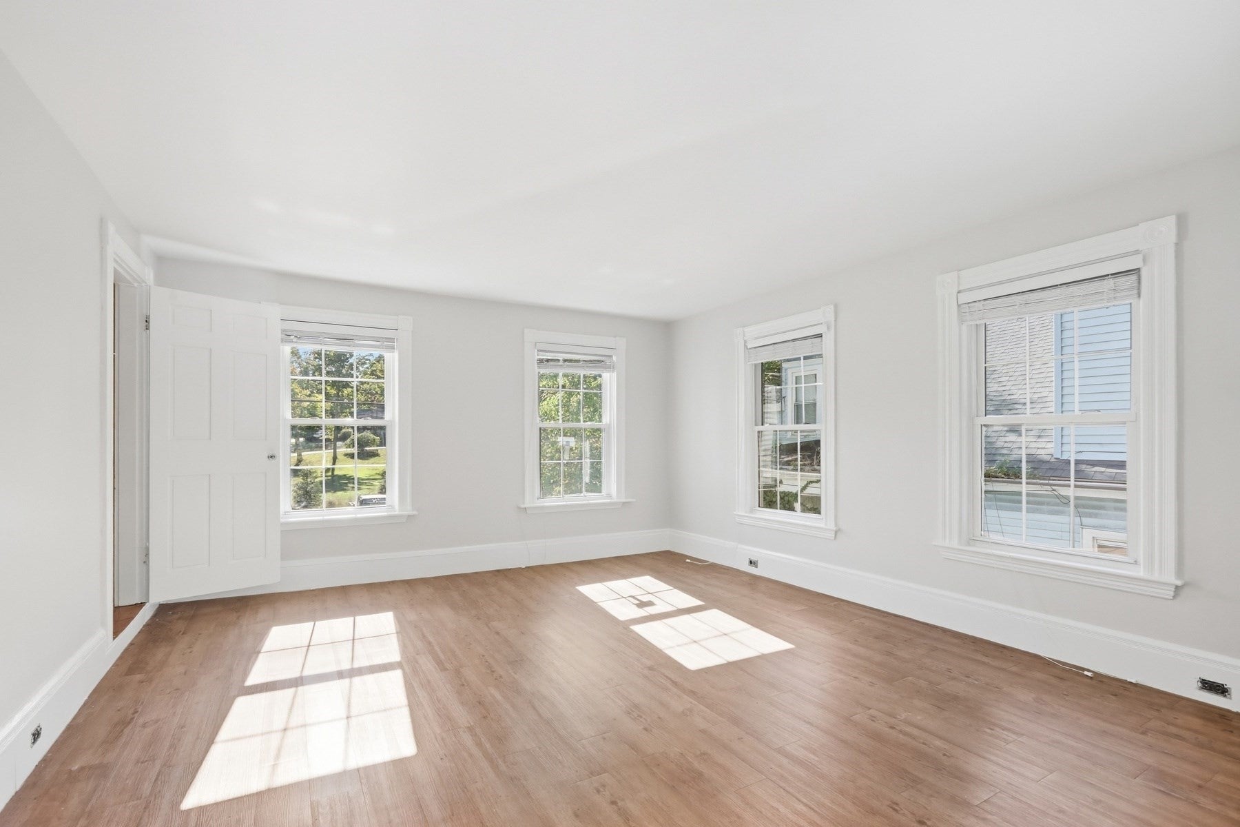 249 Main St, Groveland, MA Photo #25