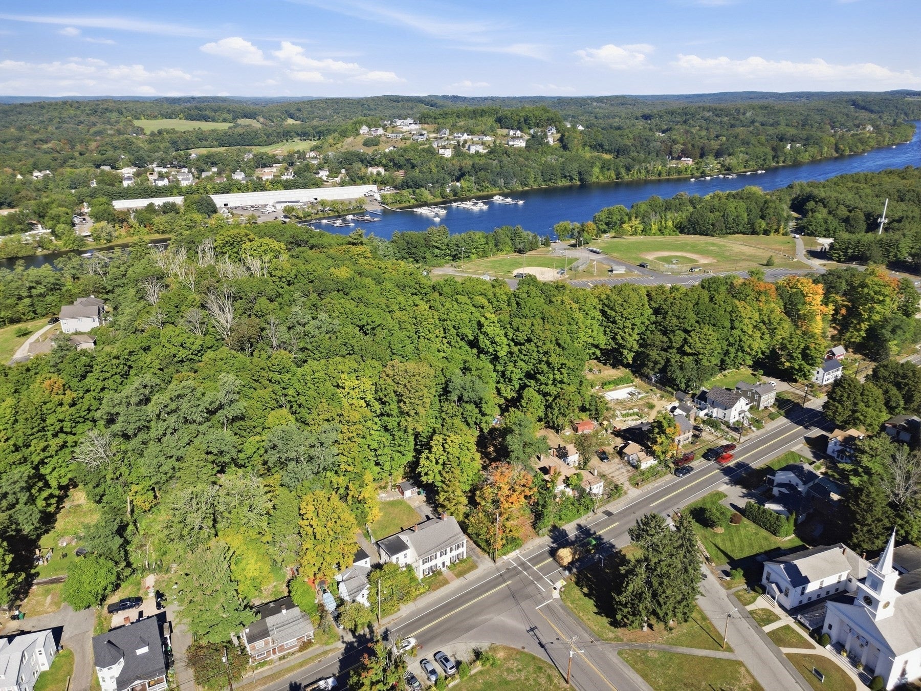 249 Main St, Groveland, MA Photo #40
