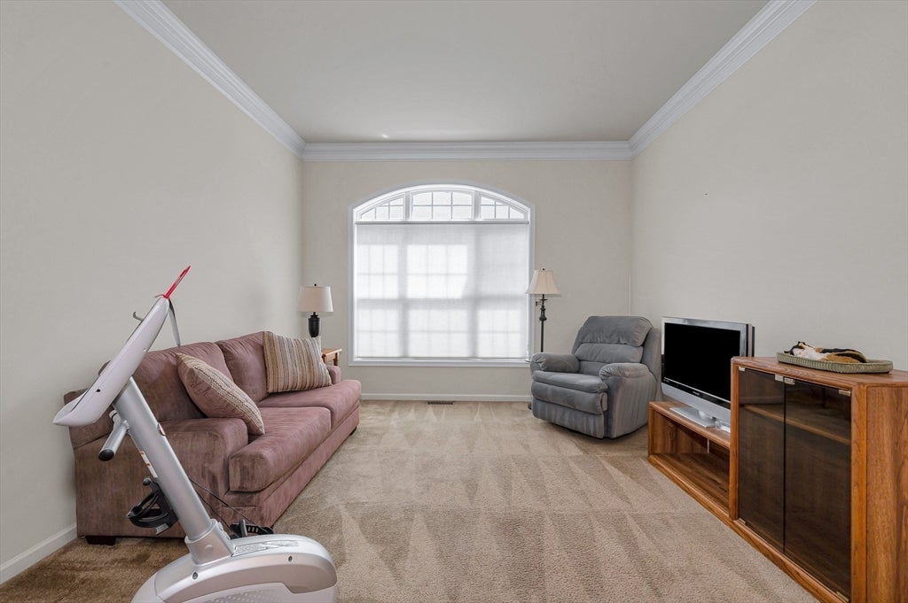 106 Sherwood Dr Methuen Ma 01844