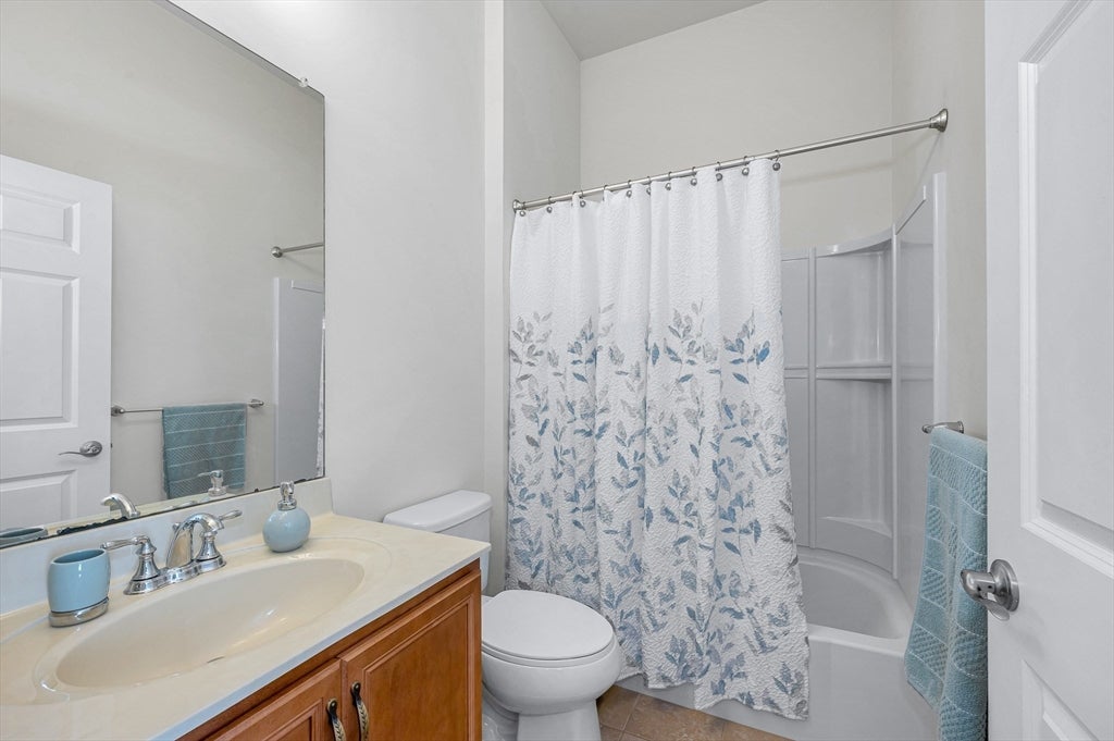 106 Sherwood Dr Methuen Ma 01844 DR, Methuen, MA, 106 Sherwood Dr Methuen Ma 01844 DR, Methuen, MA Photo #8
